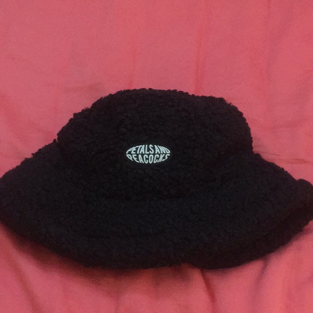 Petals and Peacocks black sherpa bucket hat